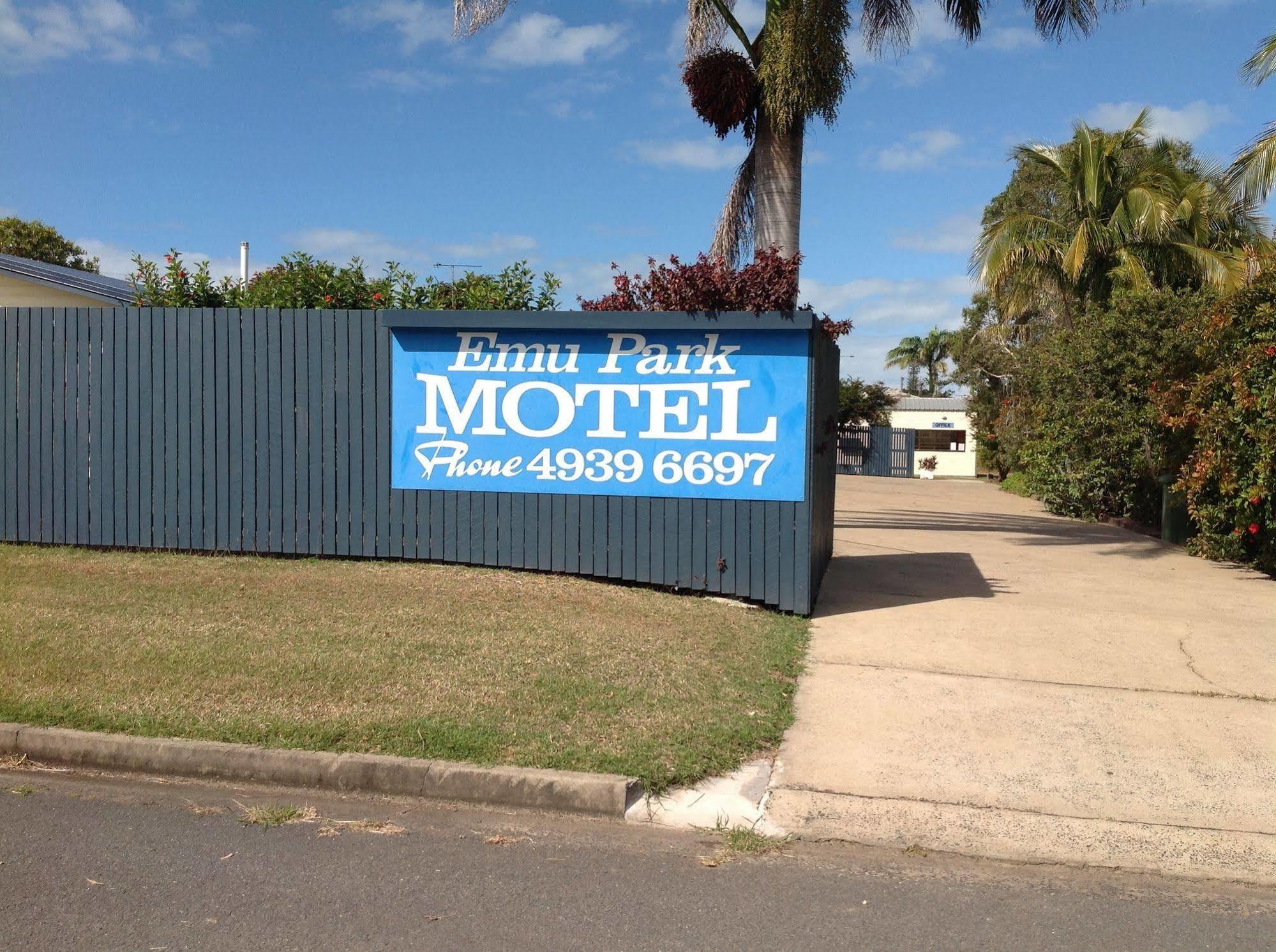 Emu Park Motel Kültér fotó